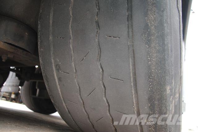 Schmitz Cargobull Mega, lifting axle, lifting roof Semirremolques con caja de lona
