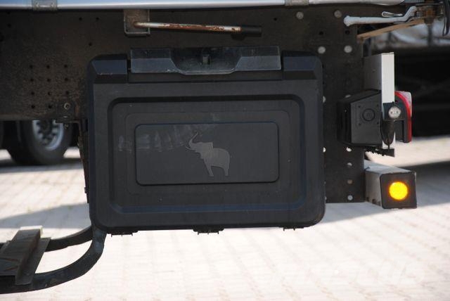 Schmitz Cargobull New tarpaulin, lifting axle Semirremolques con caja de lona