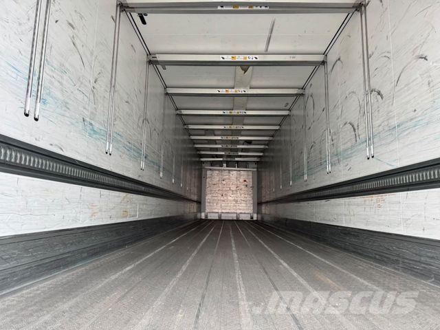 Schmitz Cargobull SCB*S3T * DOPPELSTOCK * LIFTACHSE * 2,50 M BREIT Hladilne polprikolice
