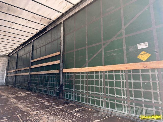 Schmitz Cargobull SCB S3T MEGA LIFTING ROOF 侧帘半挂车