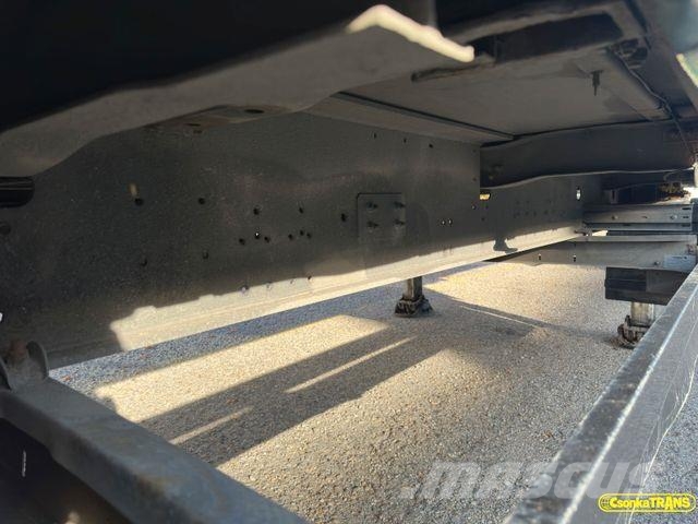 Schmitz Cargobull SCB S3T MEGA LIFTING ROOF 侧帘半挂车