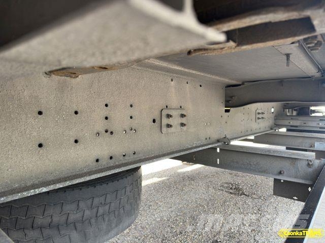 Schmitz Cargobull SCB S3T*MEGA*Lift Roof 侧帘半挂车