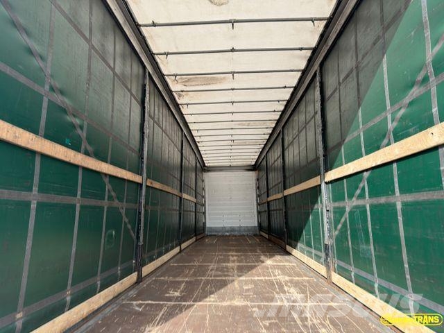 Schmitz Cargobull SCB S3T*MEGA*Lift Roof 侧帘半挂车