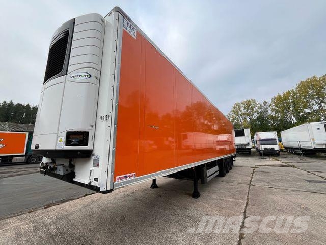 Schmitz Cargobull SCB*S3B/CARRIER/Vector1550/LBW/BÄR/2347h/13,4m Koel-vries opleggers