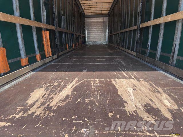 Schmitz Cargobull SCB S3T MEGA LIFTING ROOF نصف مقطورات بباب جانبي