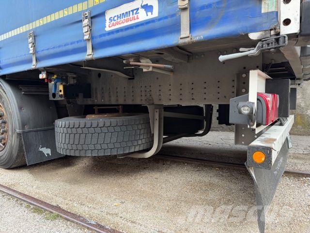 Schmitz Cargobull Schmitz Cargobull Curtainsider semi-trailers