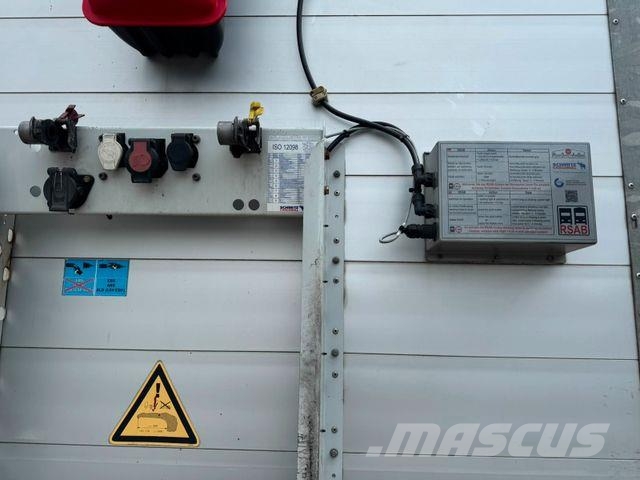 Schmitz Cargobull SCS 18/L *PR+PL * VARIOS-SYSTEM * MEGA * Curtainsider semi-trailers