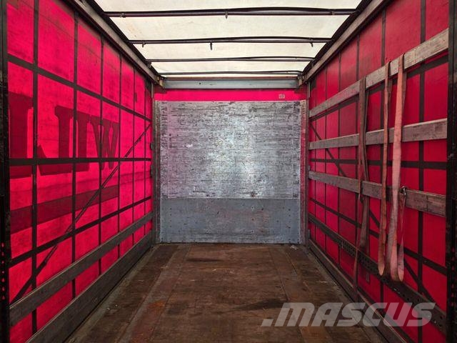 Schmitz Cargobull SCS 24/L 13.61 EB Gardintrailer