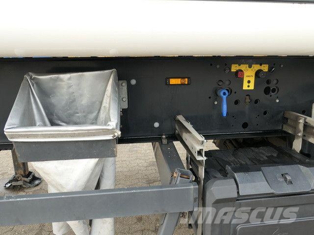 Schmitz Cargobull SKI 24 SL 9.6, Kunststoffboden, Alu, 50m³, Lift Piekabes pašizgāzēji