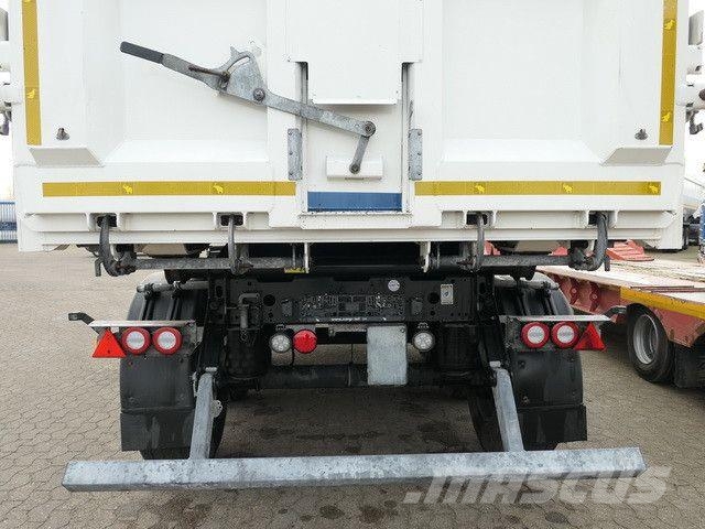 Schmitz Cargobull SKI 24 SL 9.6, Kunststoffboden, Alu, 50m³, Lift Piekabes pašizgāzēji