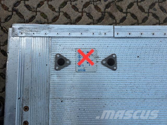 Schmitz Cargobull SKO 24/L 13.4 FP45 COOL | Ladebordwand Naczepy chłodnie