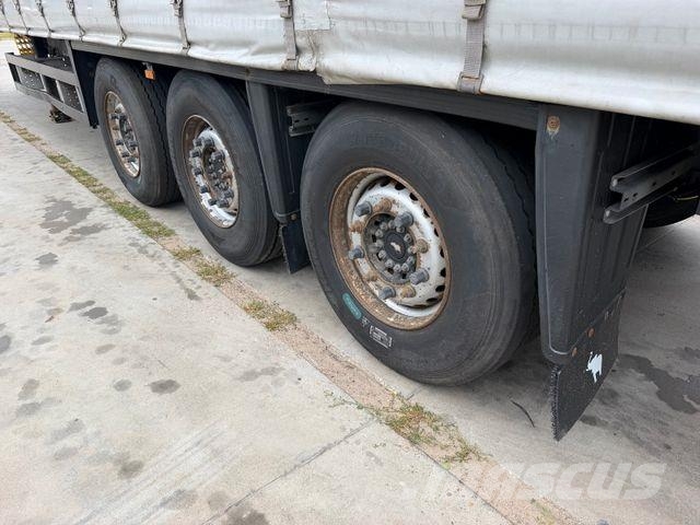 Schmitz Cargobull Tautliner Standard Lift ZEPRO نصف مقطورات بباب جانبي