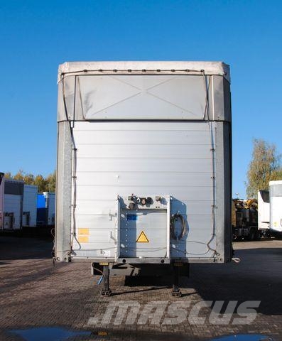 Schmitz Cargobull Varios mega, lifting axle 侧帘半挂车