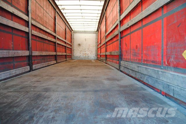 Schmitz Cargobull Varios mega, lifting axle 侧帘半挂车