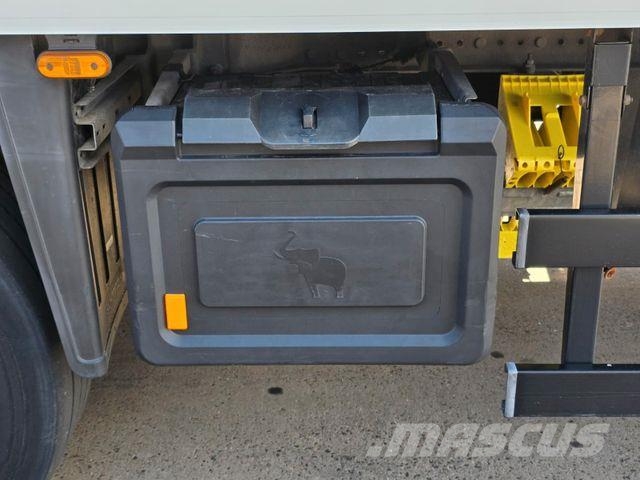Schmitz Cargobull ZKO 18/L *KÜHL/ISO*DURCHLADER*LUFT* LBW 2.5 T * Koel-vries trailer