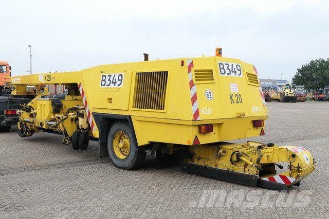 Schörling KBG P17 B, Kehrbesen, Flughafen, V8 Overige opleggers