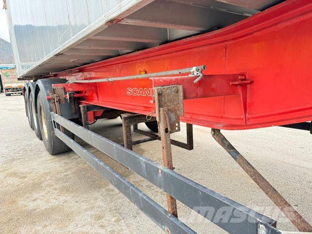 Schwarzmüller 3 Achs 55m³ Alu Kipper Plane 6450Kg Kiper poluprikolice
