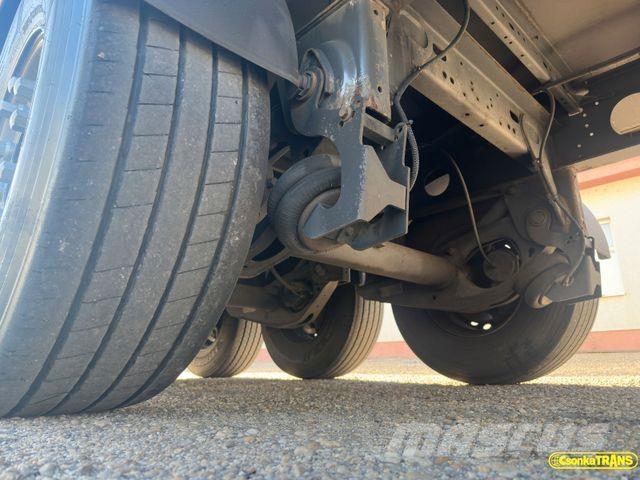 Schwarzmüller J-SERIE, STANDARD ,Lift Axle, Ultralight 5490 KG نصف مقطورات بباب جانبي