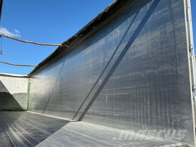 Schwarzmüller J-Serie, 10mm Boden, 92m³, Funk, SAF, Luft-Lift Umpikori puoliperävaunut