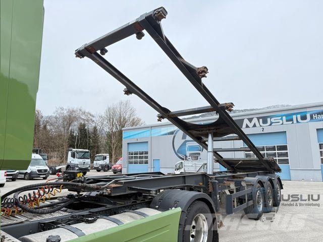 Schwarzmüller R-Serie Liftachse Containerchassis Kipperchassis Containeranhänger