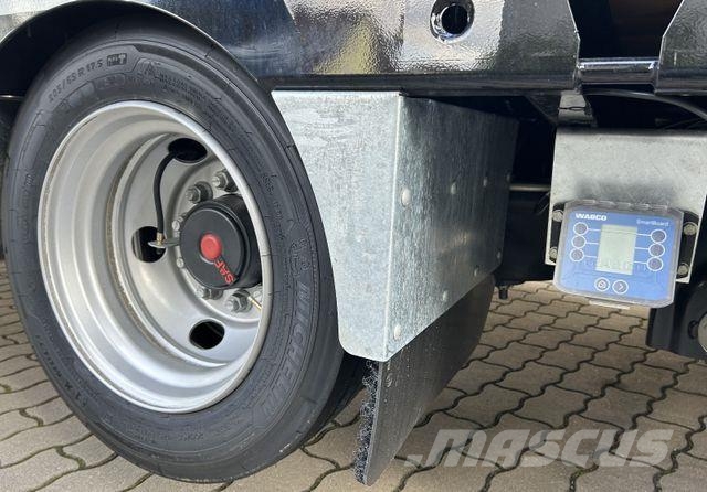 Schwarzmüller RH240 Jumbo Plateau Tieflader ausziehbar Semirremolques de carga baja