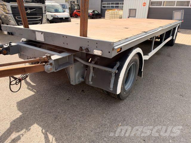 Schwarzmüller T202 Pritsche Plato/keson prikolice