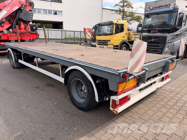 Schwarzmüller T202 Pritsche Plato/keson prikolice