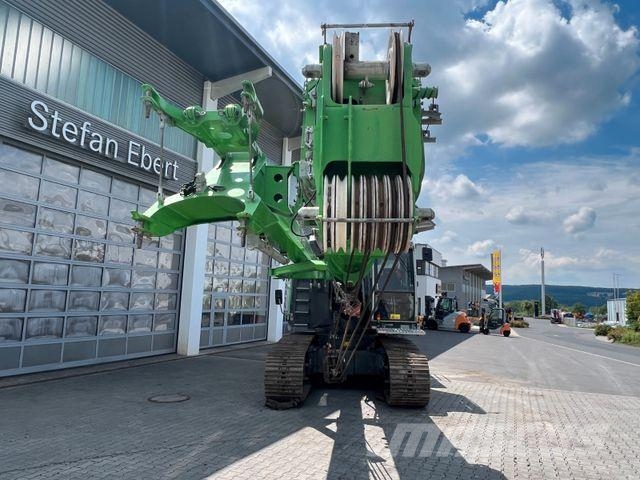 Sennebogen 673e / 4.093h / 2018 / Klappspitze / 44m 塔式起重機
