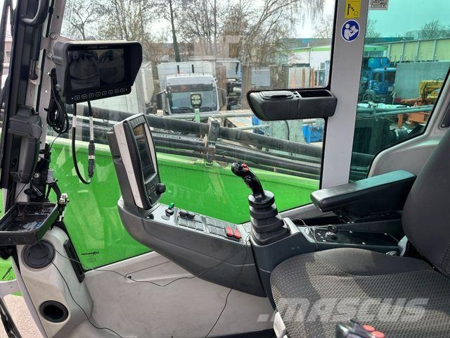 Sennebogen 730E Wheeled excavators