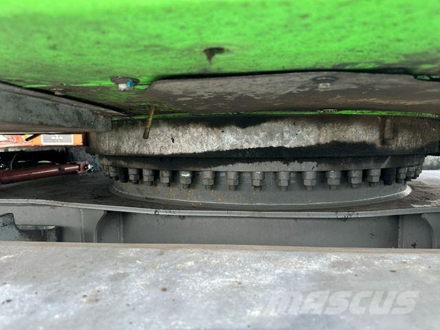 Sennebogen 730E Wheeled excavators