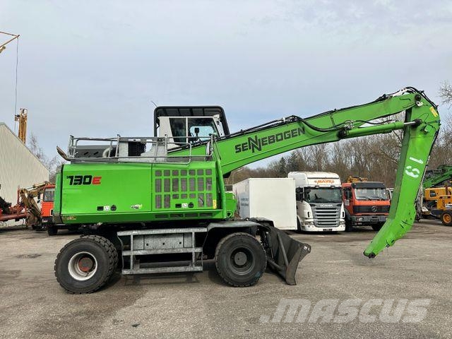 Sennebogen 730E Wheeled excavators