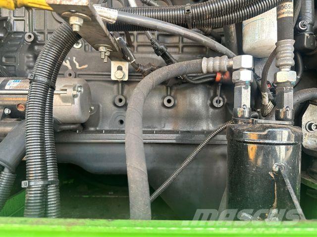 Sennebogen 730E Wheeled excavators