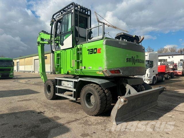 Sennebogen 730E Wheeled excavators