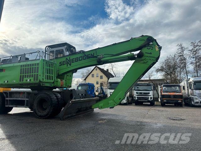 Sennebogen 735E Wheeled excavators