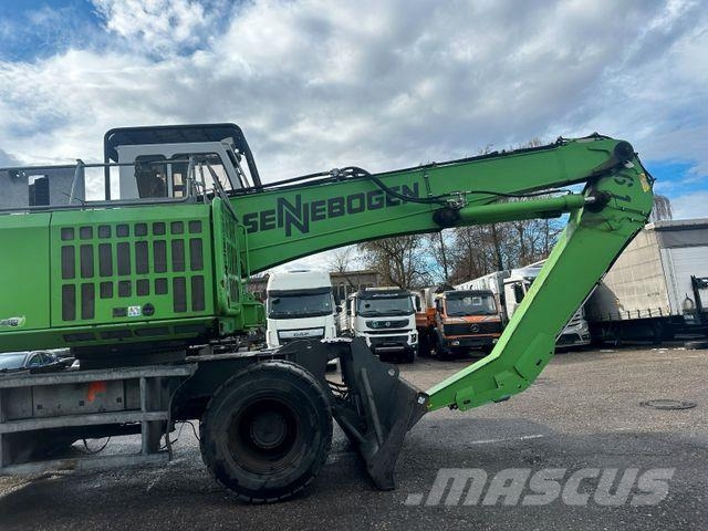 Sennebogen 735E Wheeled excavators