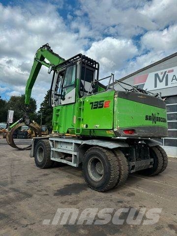 Sennebogen 735E Holzmaschine **BJ2020 *18900H/Klima/Greifer Excavadoras de ruedas