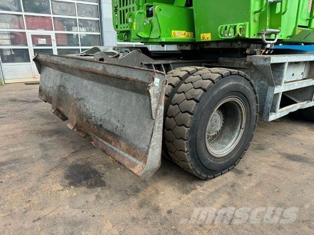 Sennebogen 735E Holzmaschine **BJ2020 *18900H/Klima/Greifer Excavadoras de ruedas