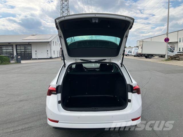 Skoda Octavia Combi Ambition/2,0lTDI/ACC/Carplay/EU6d Personbiler