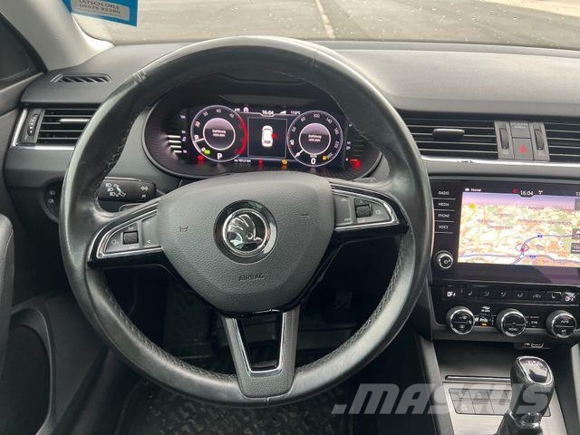 Skoda Octavia Combi Soleil/NAVI/ACC/EU6d-TEMP Personbiler