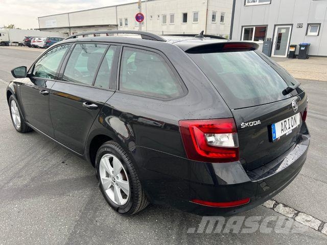 Skoda Octavia Combi Soleil/NAVI/ACC/EU6d-TEMP Personbiler
