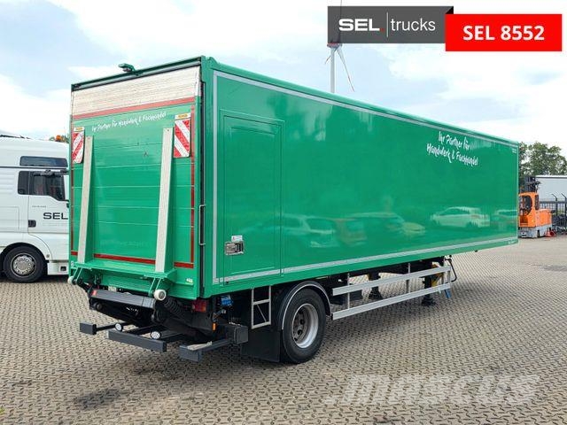 Spier SGL 10 / Ladebordwand 3.000kg Skriňové návesy