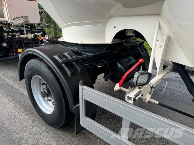 Spitzer SAP 1833/3M Futtersilo 3-Kammern Otros camiones