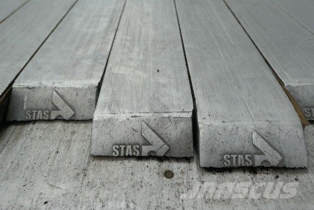 Stas S300ZX, 92m³, 10mm Boden, Alu-Felgen, Lift, Lenk Kofferauflieger