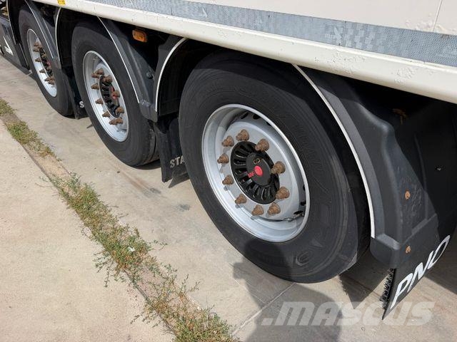 Stas Walkingfloor 94m3 Floor 10 mm 2018 year Skříňové návěsy