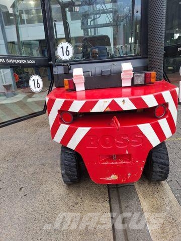 Steinbock SH 40 mit StVZO Diesel 4 T Hubk. ORG 2156 StdTop شاحنات الديزل