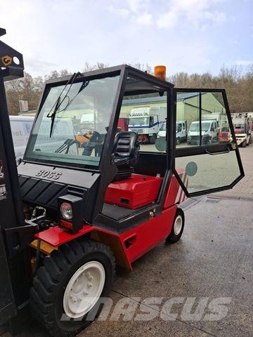 Steinbock SH 40 mit StVZO Diesel 4 T Hubk. ORG 2156 StdTop شاحنات الديزل