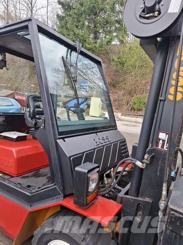 Steinbock SH 40 mit StVZO Diesel 4 T Hubk. ORG 2156 StdTop شاحنات الديزل