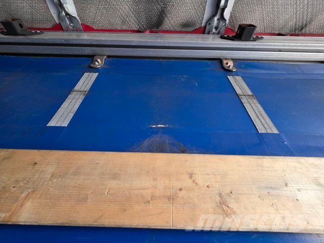  Stern SP270 | Liftachse | EDSCHA Curtainsiderauflieger