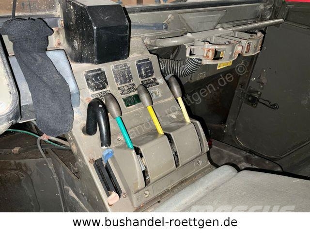 Steyr Pinzgauer 712 M 6x6 / Militärfahrzeug Anders