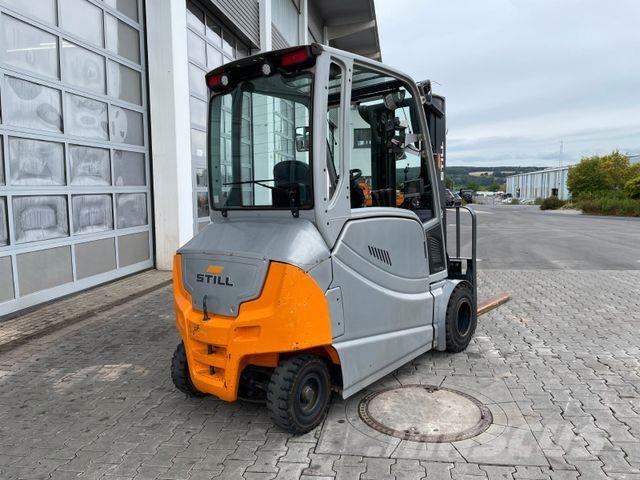 Still RX60-30/600L / 2021 / Hubhöhe 4.6m / SS / Waage شاحنات ذات رافعات شوكية تعمل بالكهرباء